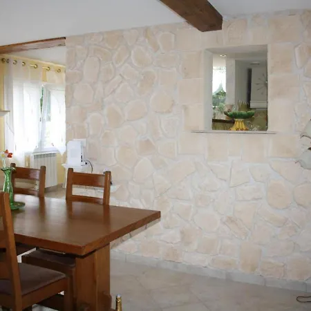 Maison Renovee Avec Grand Jardin, Acces Riviere, Cheminee Et Confort A - Fr-1-489-110 *