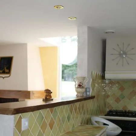 Holiday home Maison Renovee Avec Grand Jardin, Acces Riviere, Cheminee Et Confort A - Fr-1-489-110